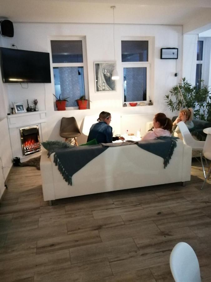 Tina Guest House Basarabi Экстерьер фото